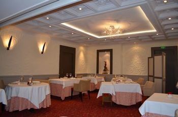 Logis Restaurant Le Medicis 3*